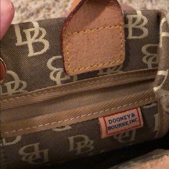 Dooney & Bourke Handbag - Picture 3 of 3